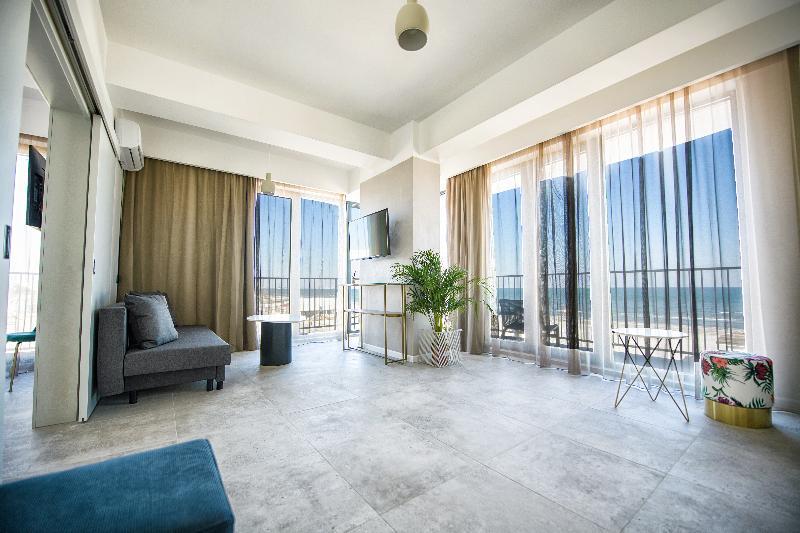 Lemon Cliff Luxury B&B Mamaia Exterior foto